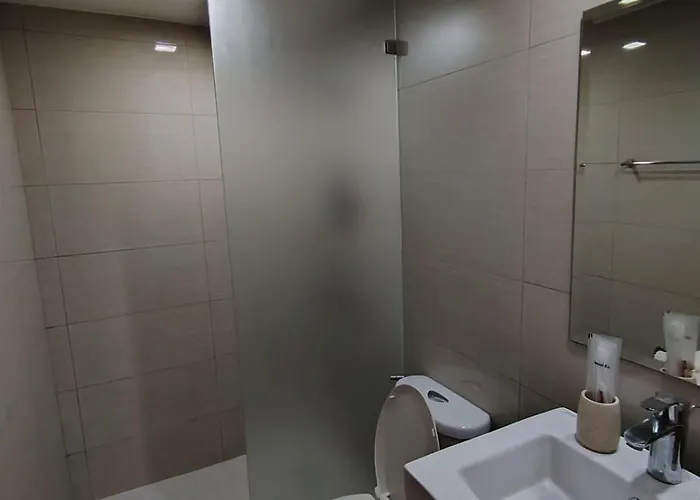 Apartment Cozy Space In Viceroy Residences Mckinley Hill Taguig